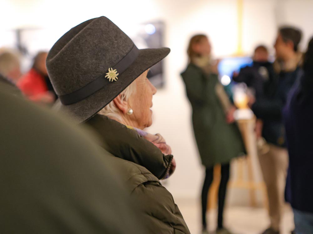 paintings by danny touw art exhibition champery region dents du midi portes du midi