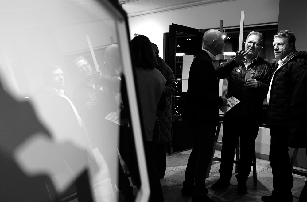 paintings by danny touw art exhibition champery region dents du midi portes du midi