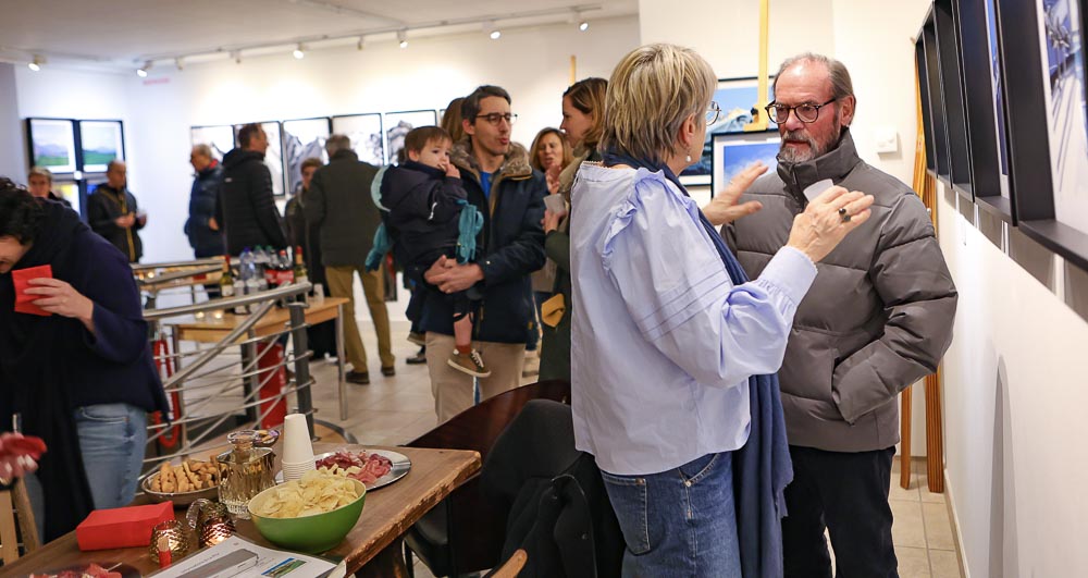 paintings by danny touw art exhibition champery region dents du midi portes du midi