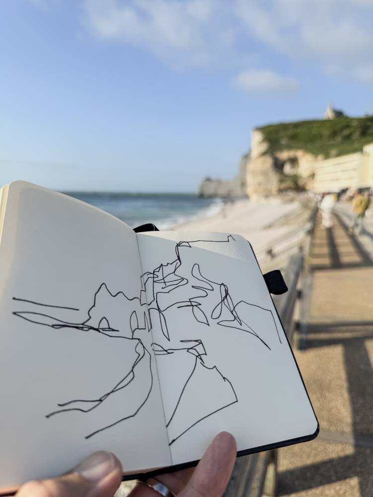 danny_touw_drawings_in_france_etretat_4